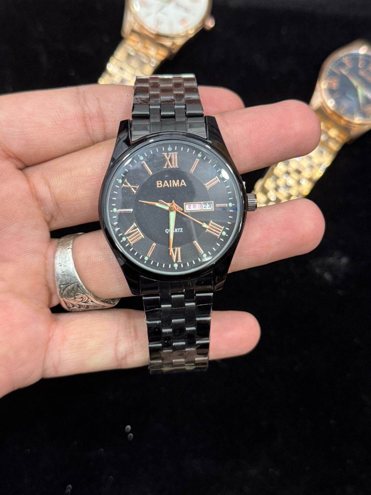Baima Quartz Stainless Steel Wristwatch With Roman Numerals And Day Date Display | Black With Black Dial